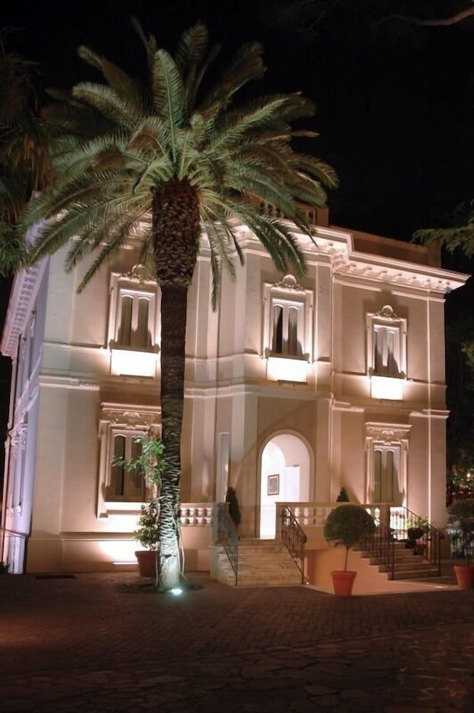 Hotel Flora2