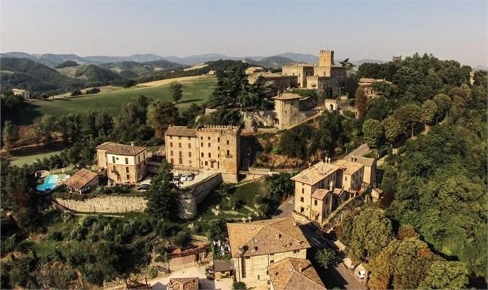 Antico Borgo di Tabiano Castello0