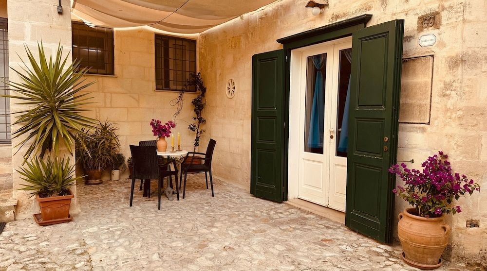 Residence San Giorgio Matera1