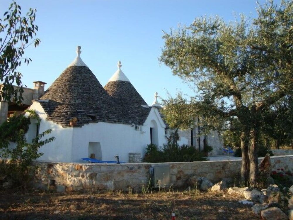 Fontana Vecchia Bed & Breakfast1