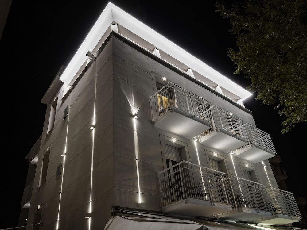 Hotel Bridge2