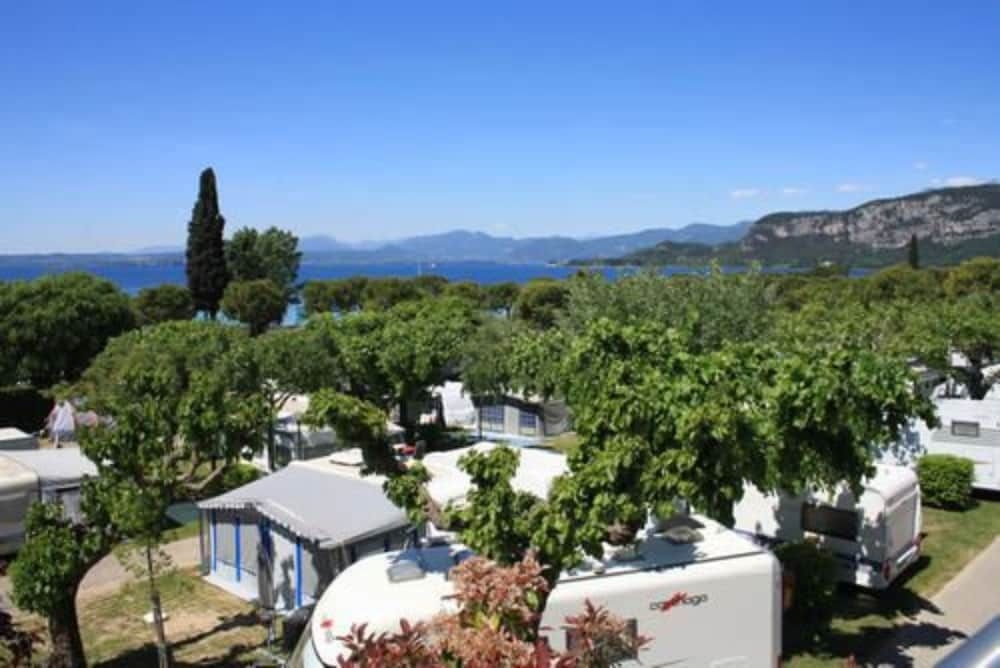 Camping Serenella0