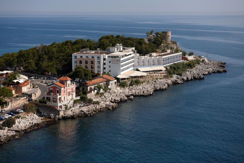 SPLENDID HOTEL LA TORRE4