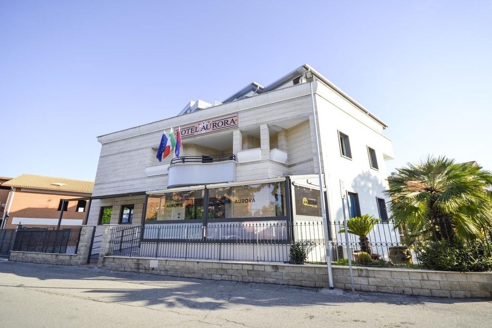 Hotel Aurora1
