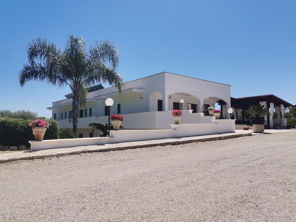 Tenuta Turchi1