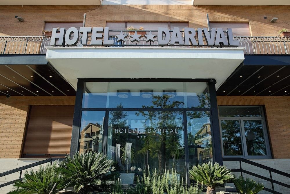 Hotel Darival0