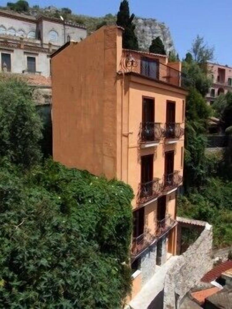 Mamma Maria0