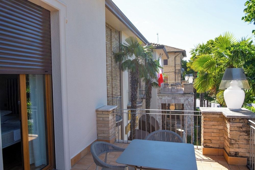 Hotel Moderno2