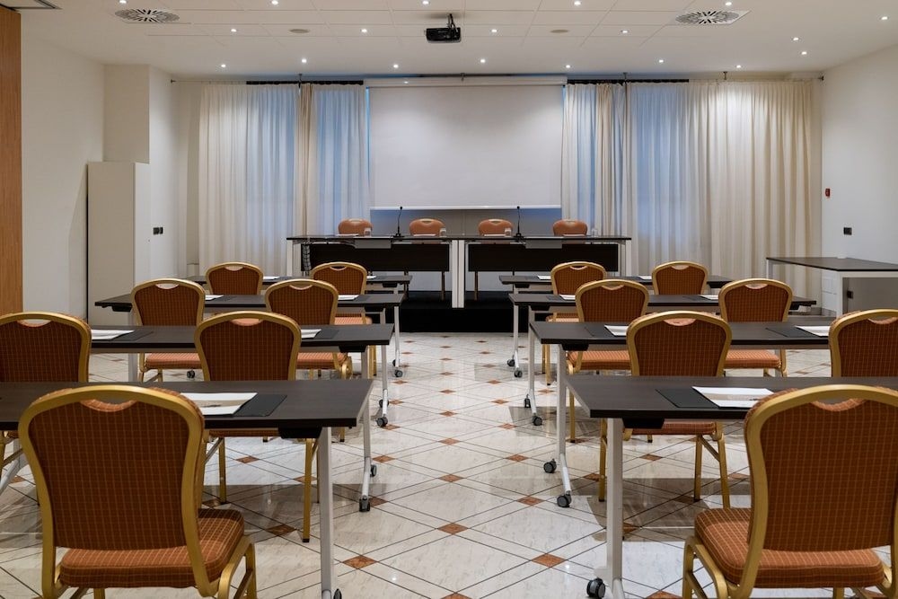 HOTEL OVEST3