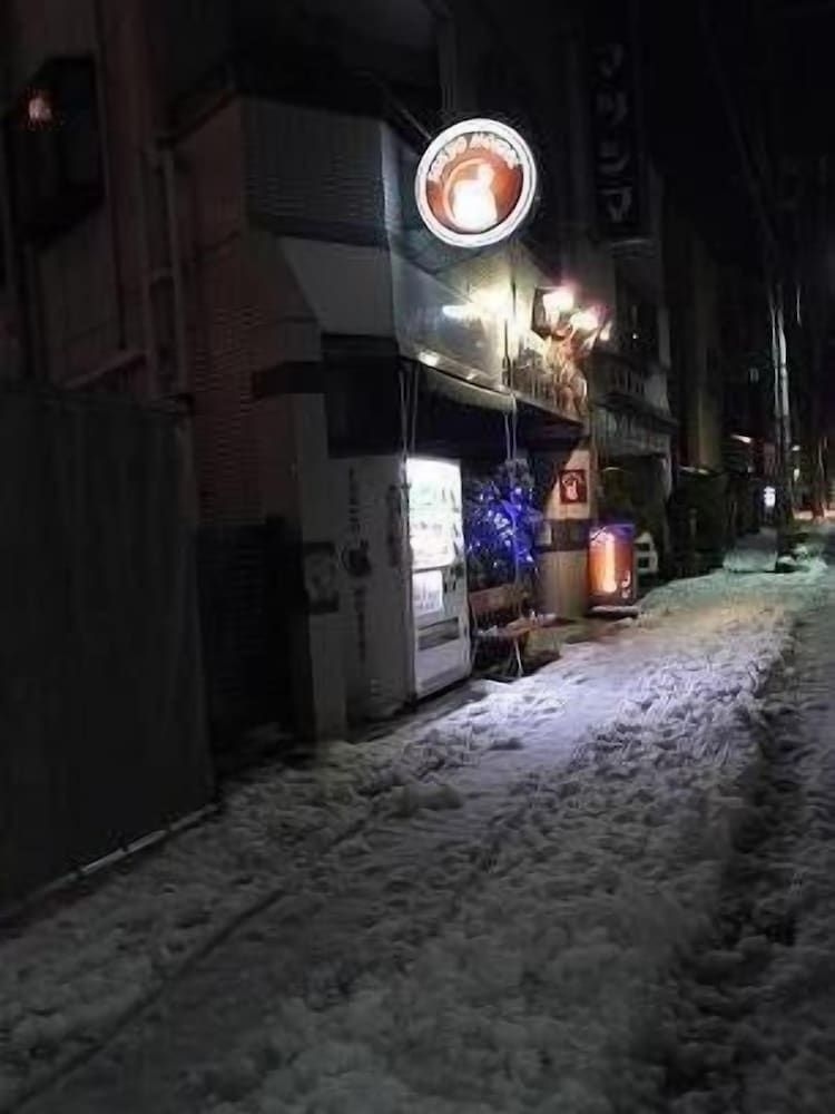 bAKpAK Tokyo Hostel0