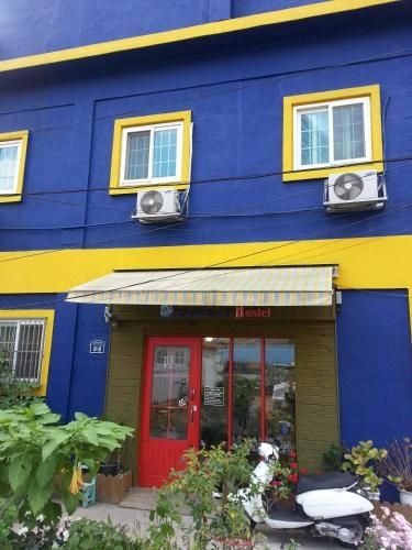 Blue Backpackers Hostel0