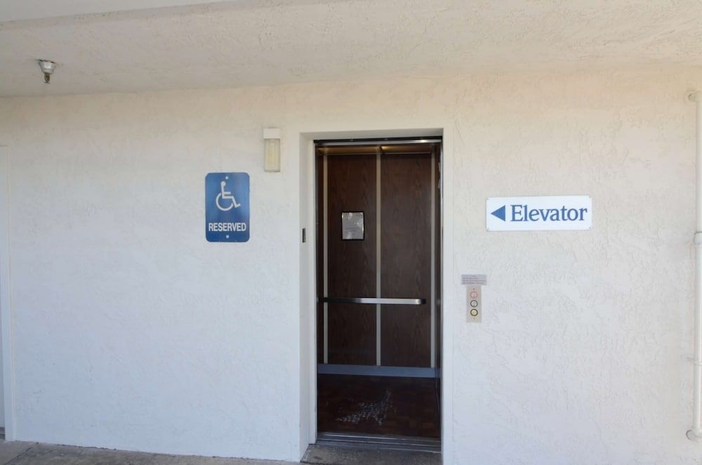 Motel 6 Twentynine Palms3