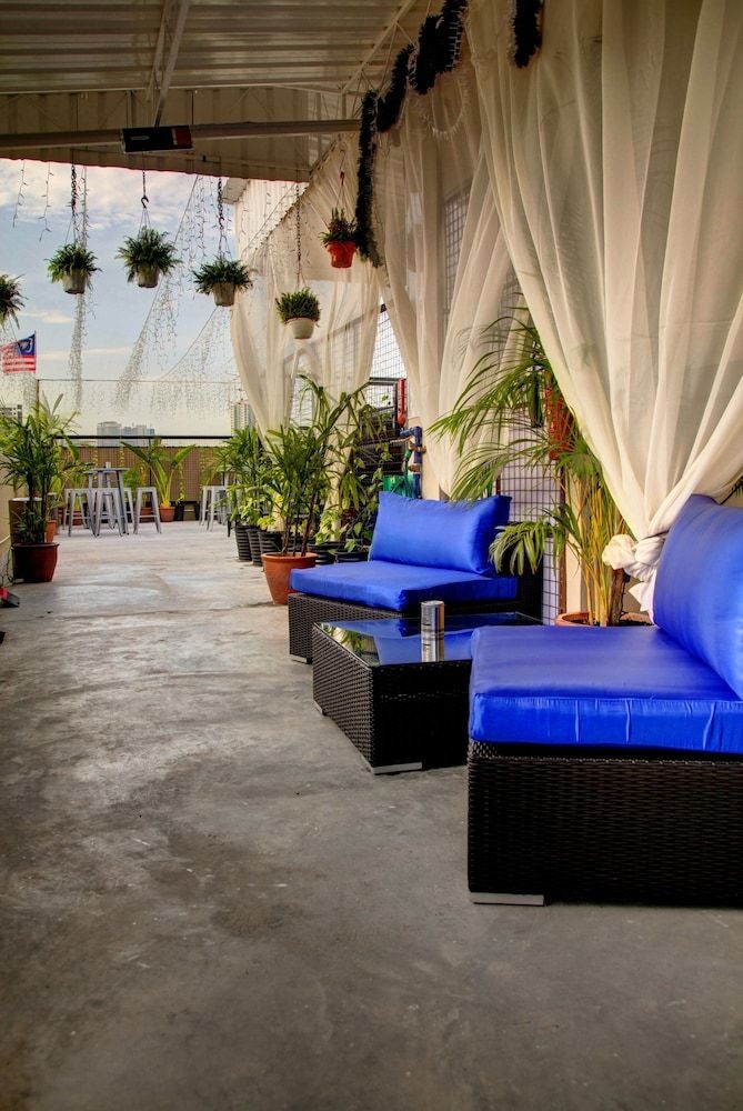 Apollo Inn3