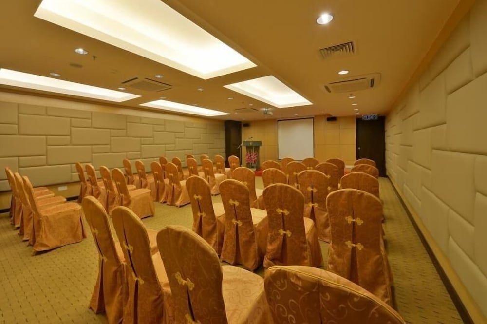 Lintas View Hotel3