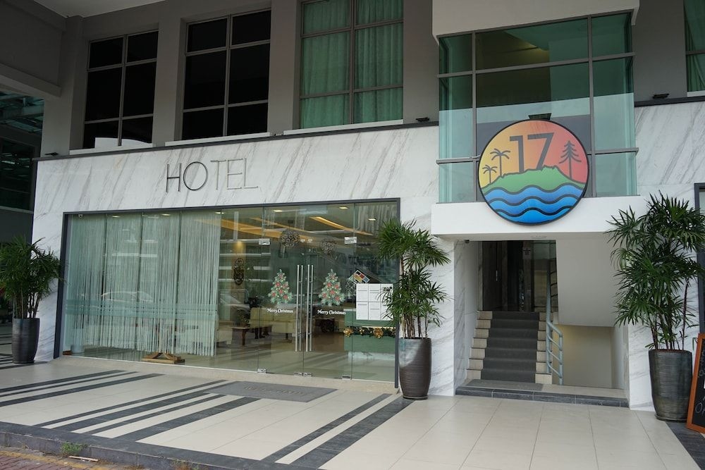 Kingston Hotel3