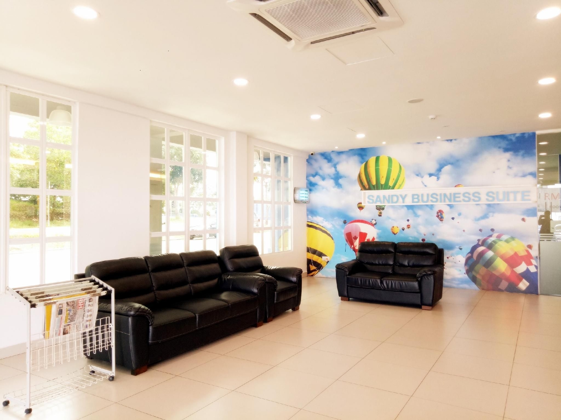 Sandy Hotel0