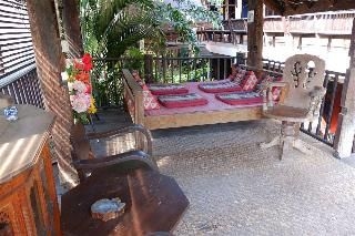 Saithong Guest House Old City1