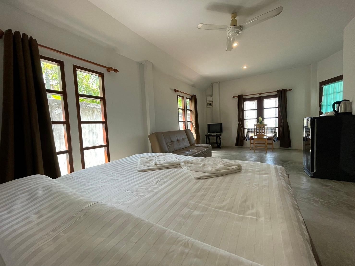 โรส การ์เดน สมุย บังกะโล (Rose Garden Samui Bungalows)2