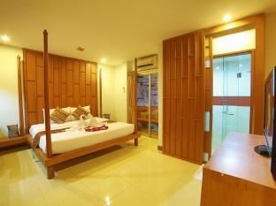 Lotus Hotel Patong3