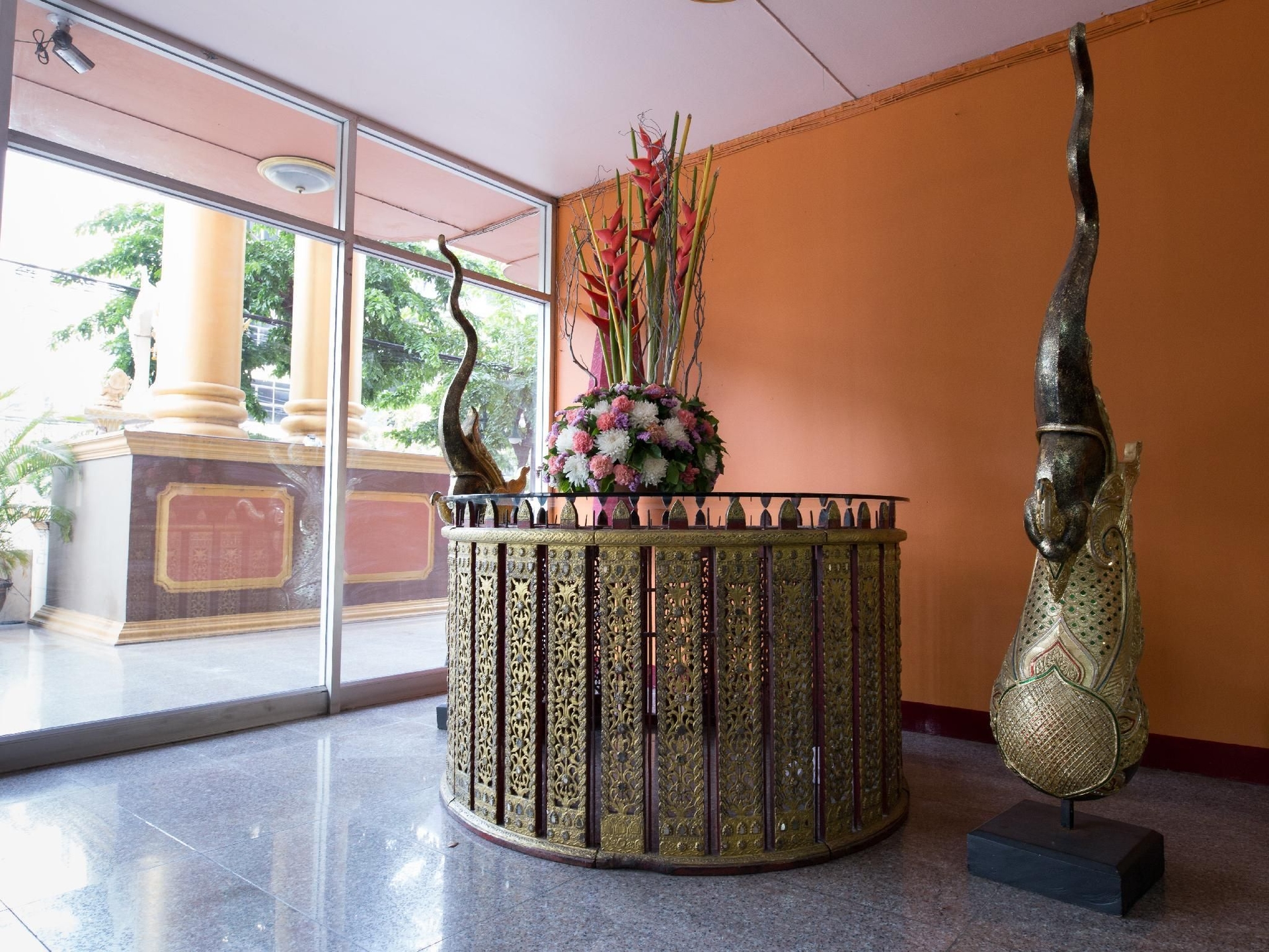 โรงแรมคิง รอยัล ทู (King Royal II Hotel)3