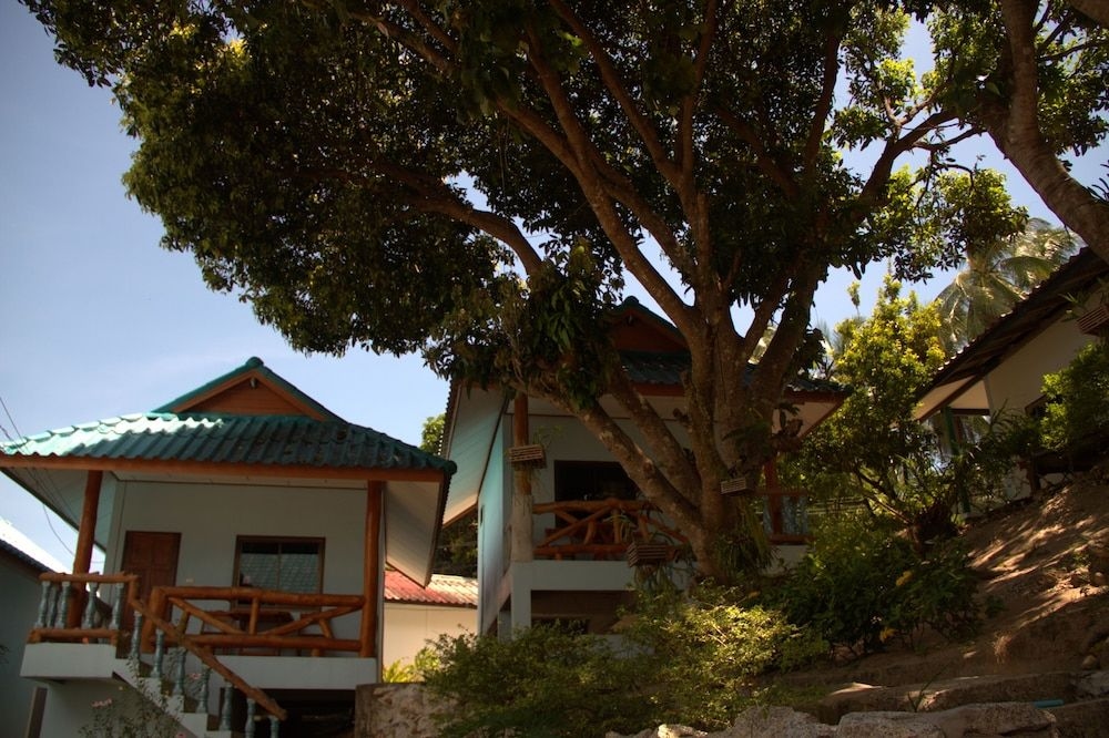 Sun Sea Resort1