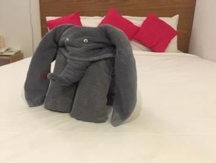 โรงแรมไอรูม (Iroom Hotel)4