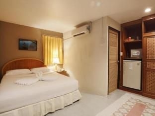Summer Breeze Hotel3