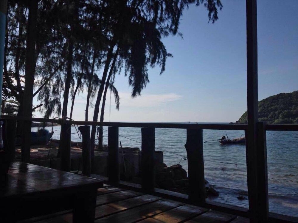 Royal Orchid Resort1