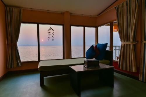 ลารีน่า รีสอร์ต เกาะล้าน พัทยา (Lareena Resort Koh Larn Pattaya)1