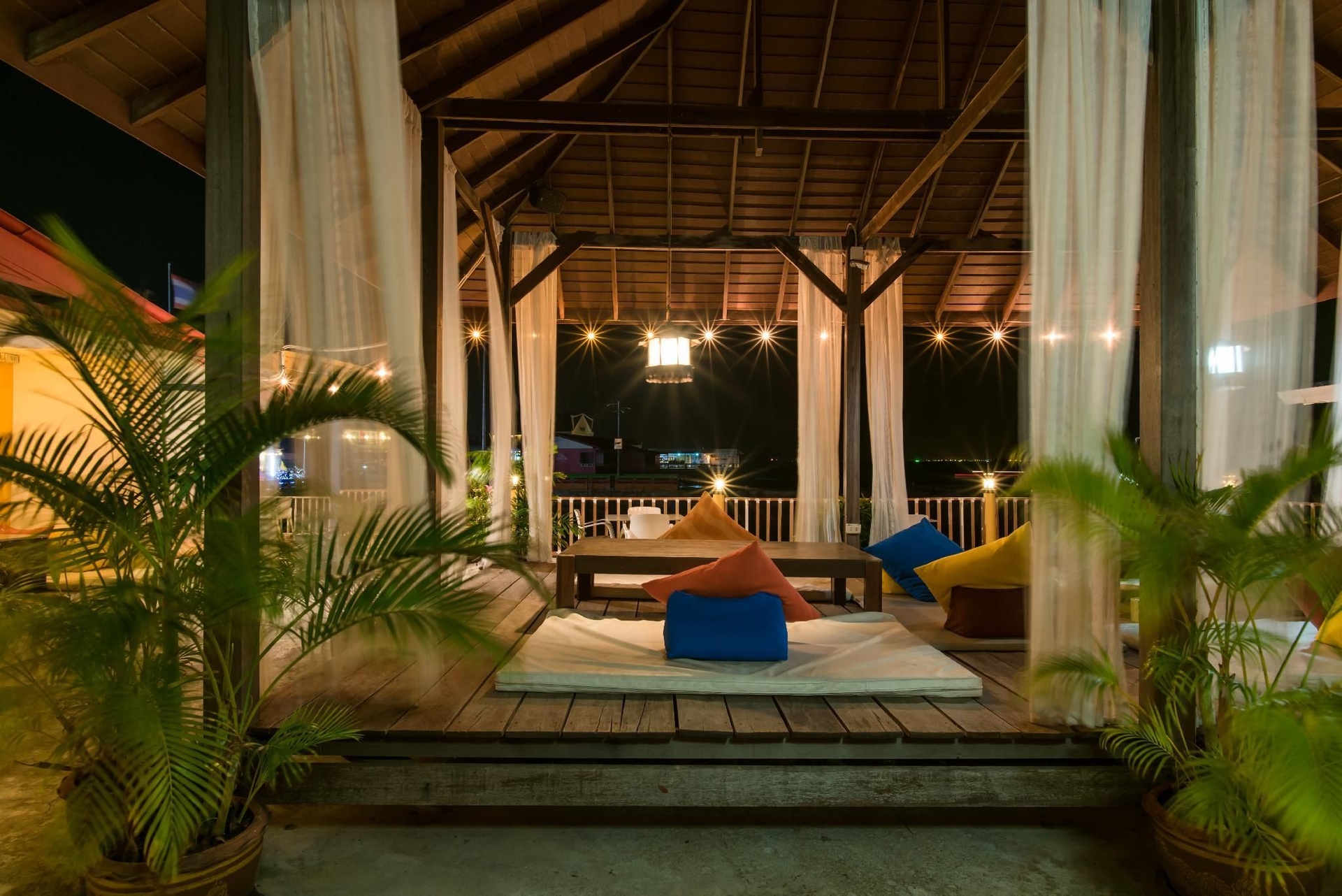 ลารีน่า รีสอร์ต เกาะล้าน พัทยา (Lareena Resort Koh Larn Pattaya)3