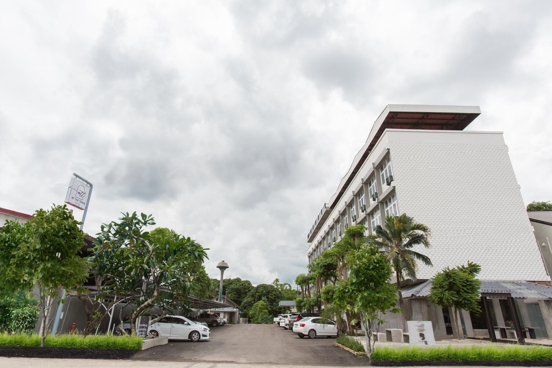 โรงแรมแอทเดอะเทรน เชียงใหม่ (At the Train Hotel Chiangmai)3