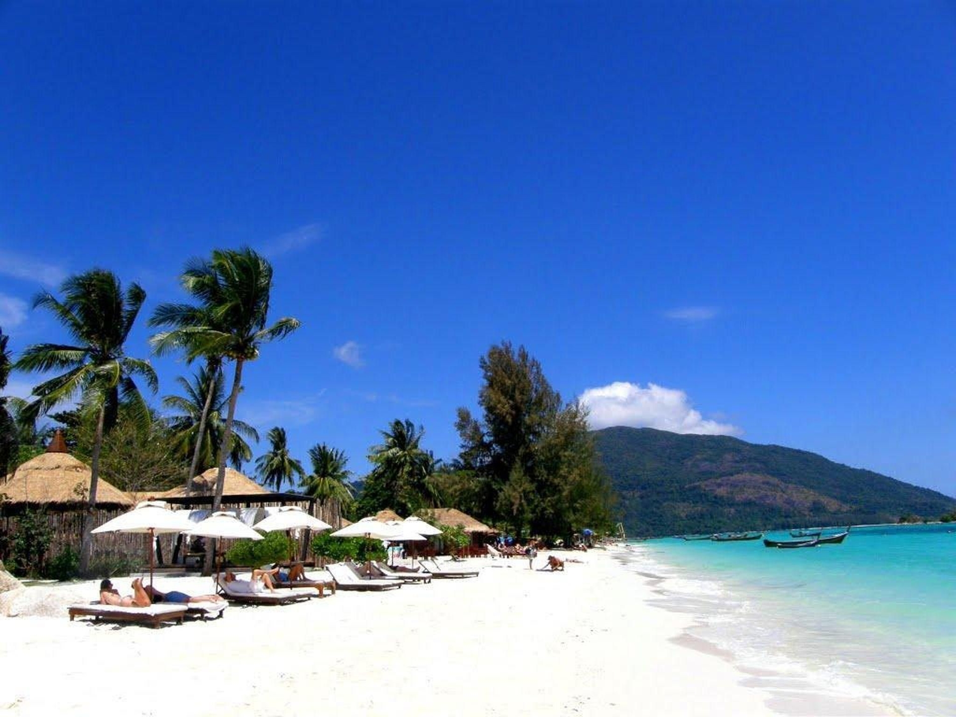 เดอะ บรีซ หลีเป๊ะ รีสอร์ท (The Breeze Lipe Resort)4