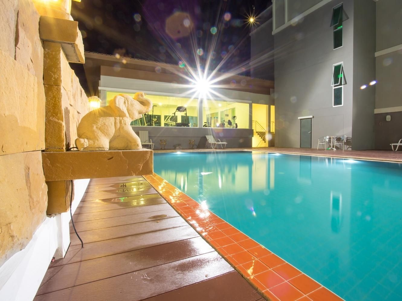 ปางวิมาน เพลซ รีโซเทล (Pangviman Place Resotel)4
