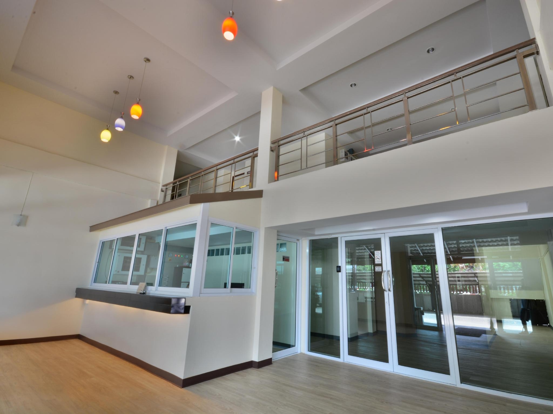 เดอะ เบลส เรสซิเดนซ์ (The Bless Residence)1