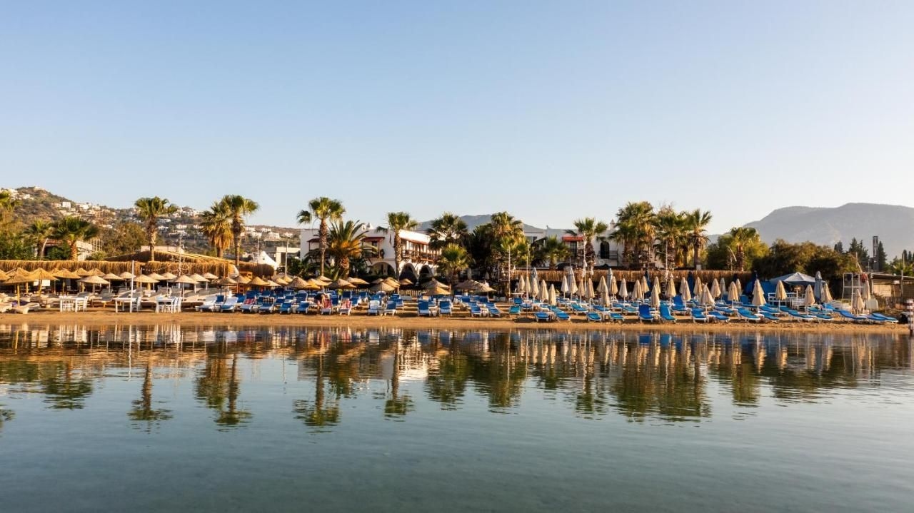Costa Bitezhan Hotel2