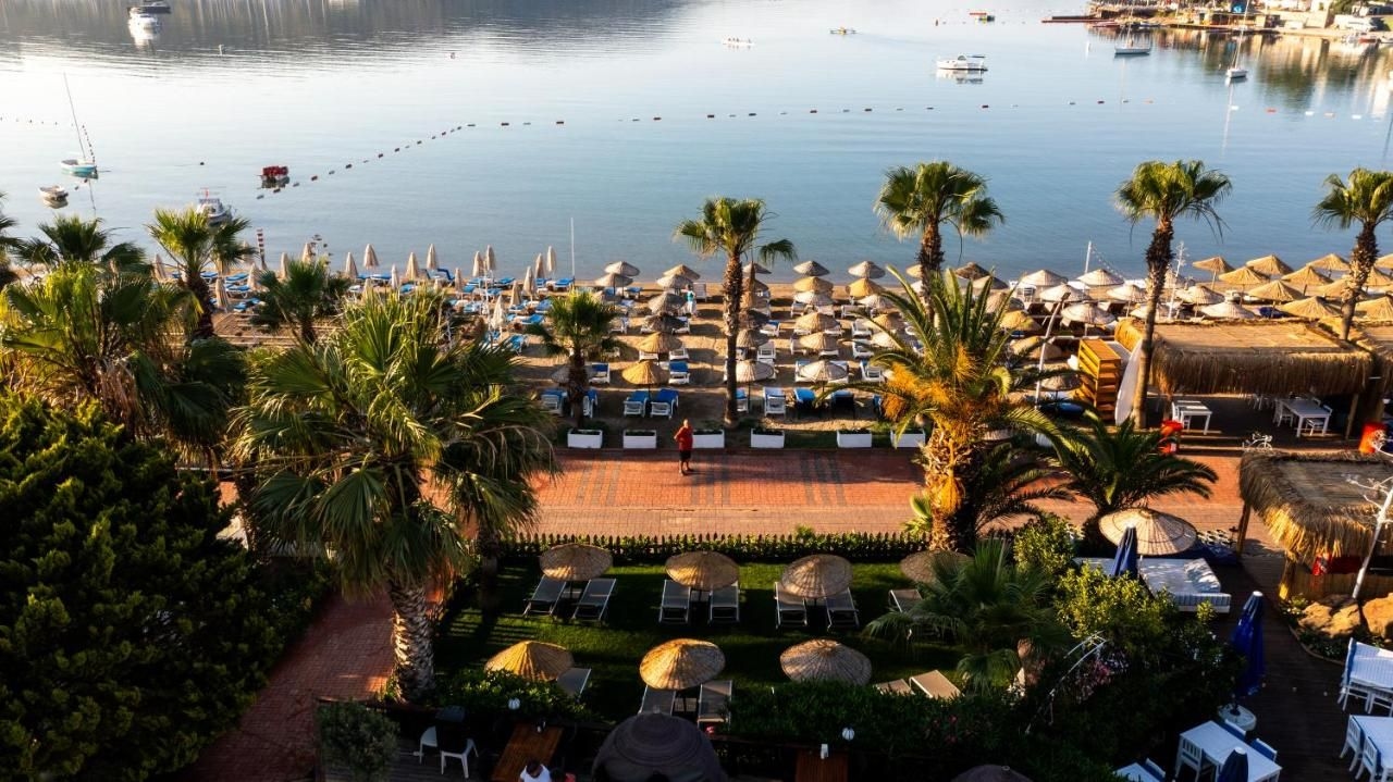 Costa Bitezhan Hotel1