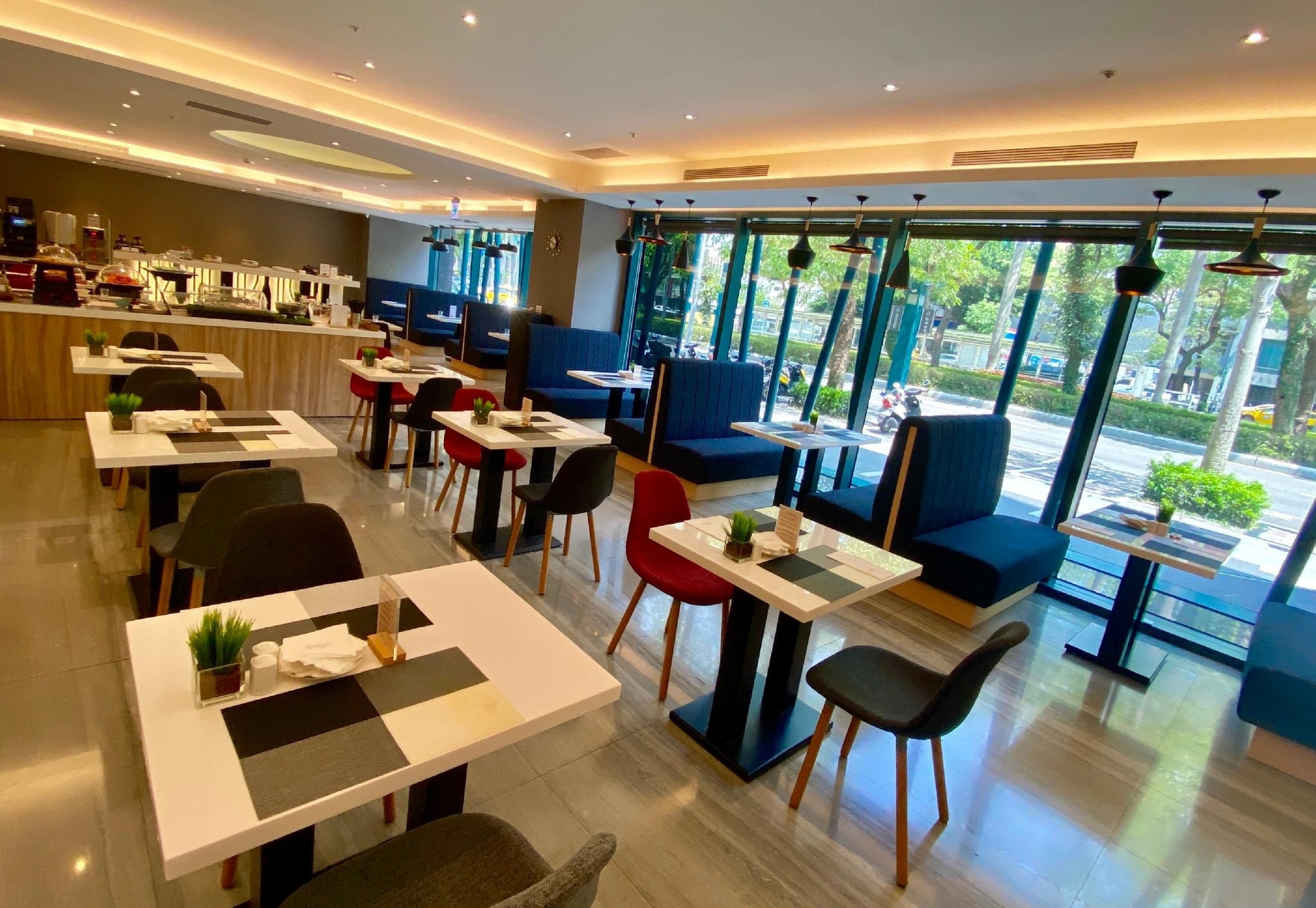 โรงแรมซันเนียน (Sonnien Hotel)4