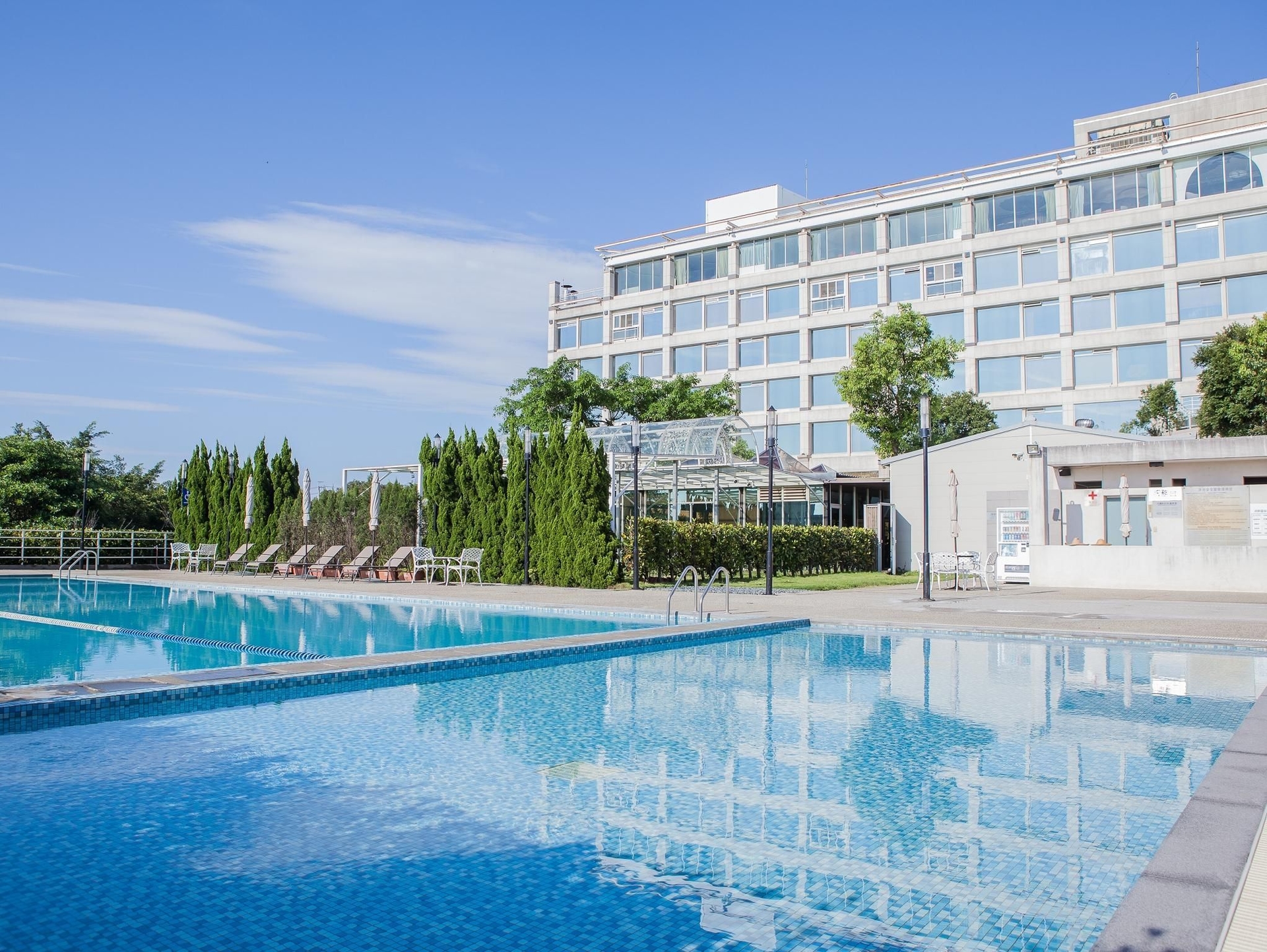 โรงแรมเฟรชฟิลด์ (Freshfields Hotel)0