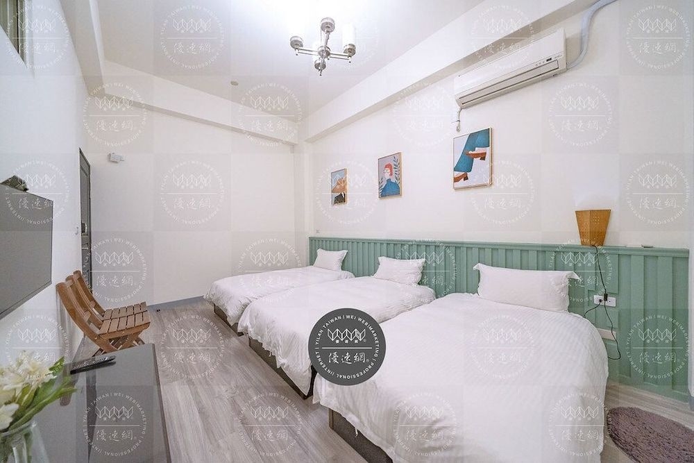 Discovery B&B3