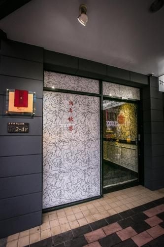 Queens Hotel3
