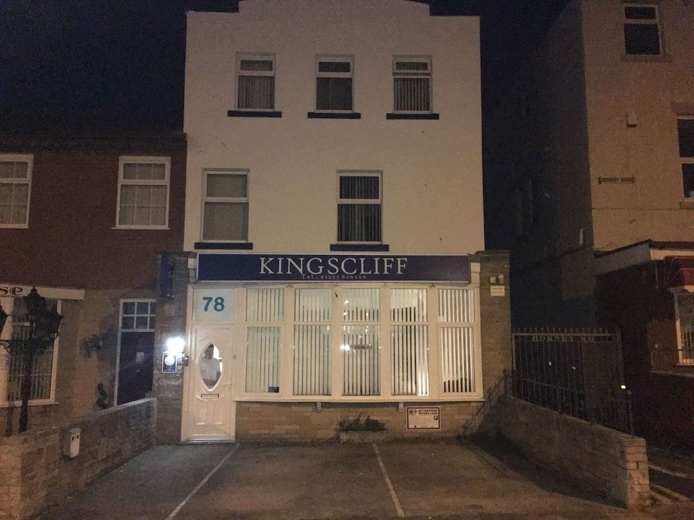 The Kingscliff0