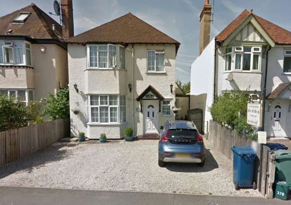 The Ridings Guest House0