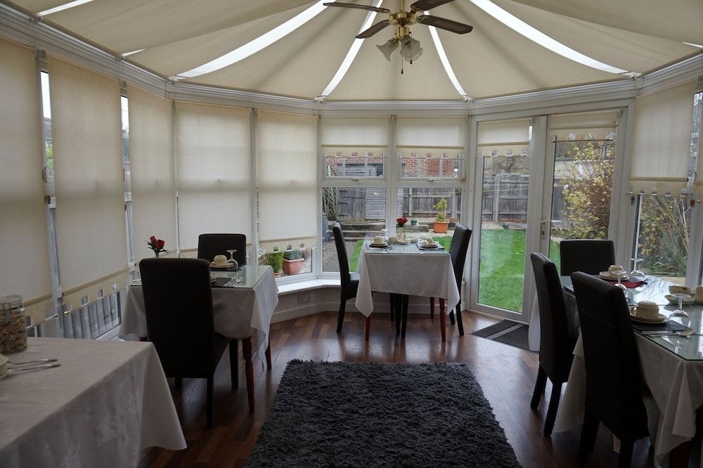 The Ridings Guest House2