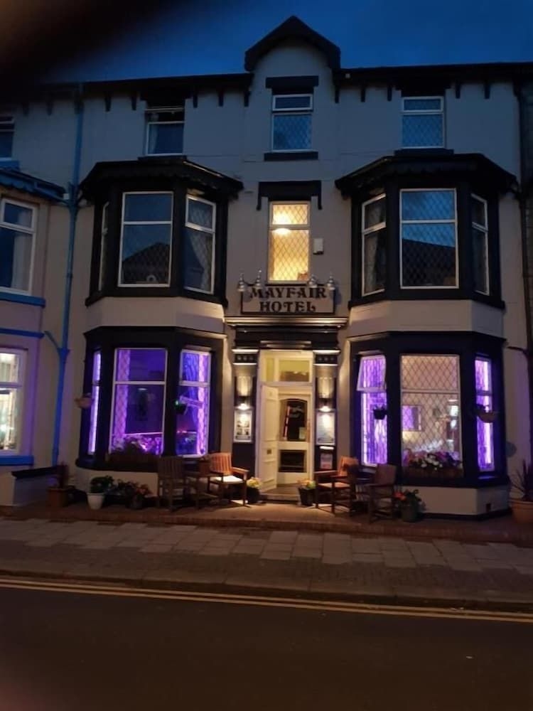 Mayfair Hotel1