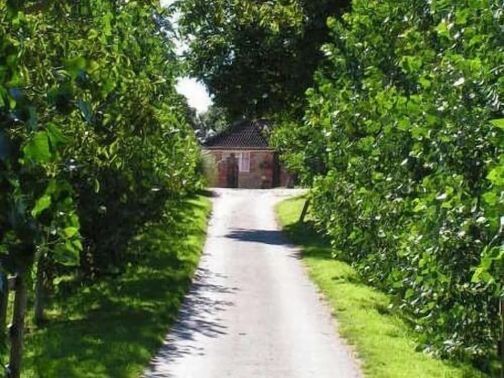 Blounts Court Farm - B&B3