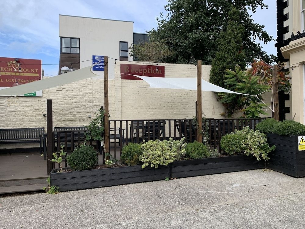 Beech Mount Hotel0