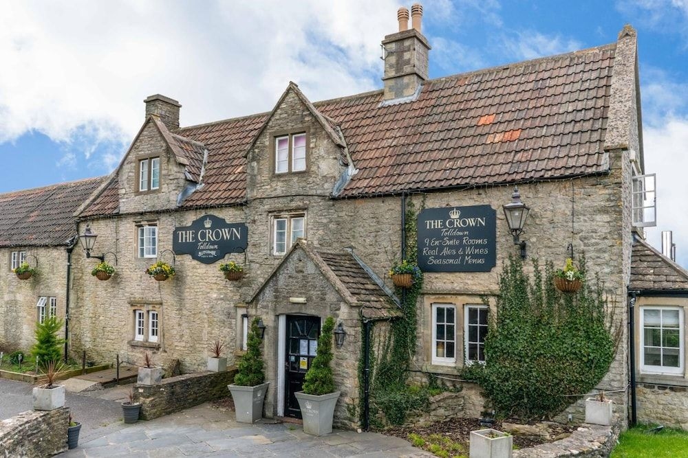 Crown Inn1