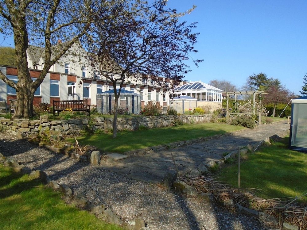 Pitbauchlie House Hotel2