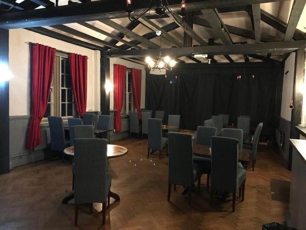 The Bugle Hotel2