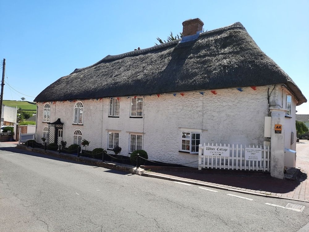 Colyton Holiday Cottages1